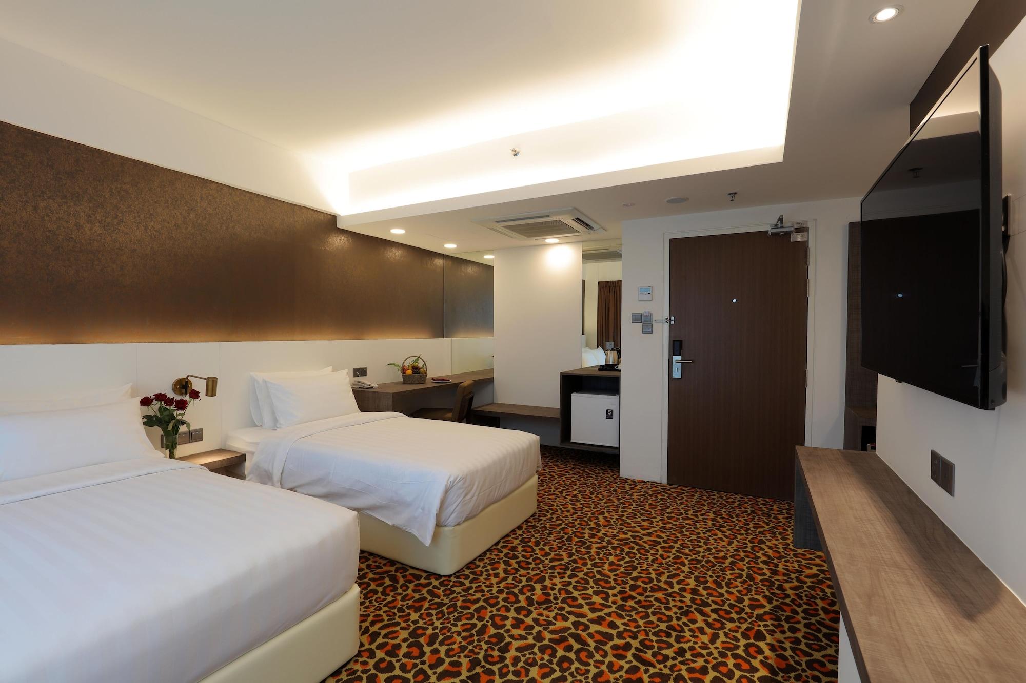 Amerin Hotel Johor Bahru Extérieur photo