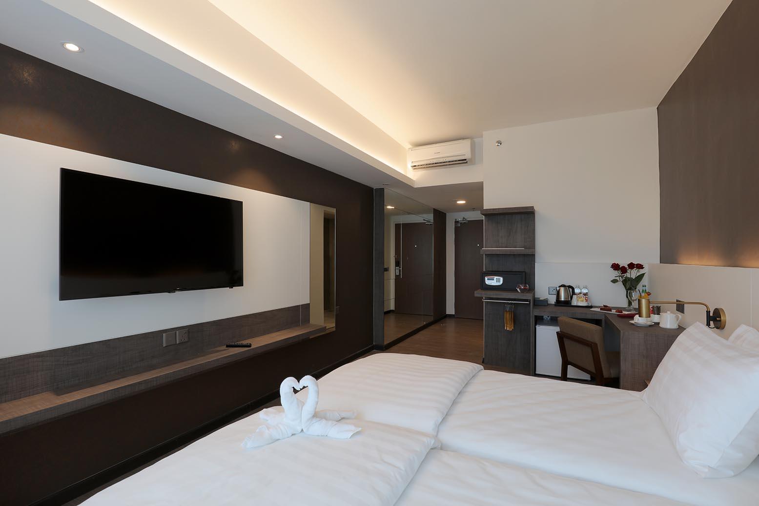 Amerin Hotel Johor Bahru Extérieur photo