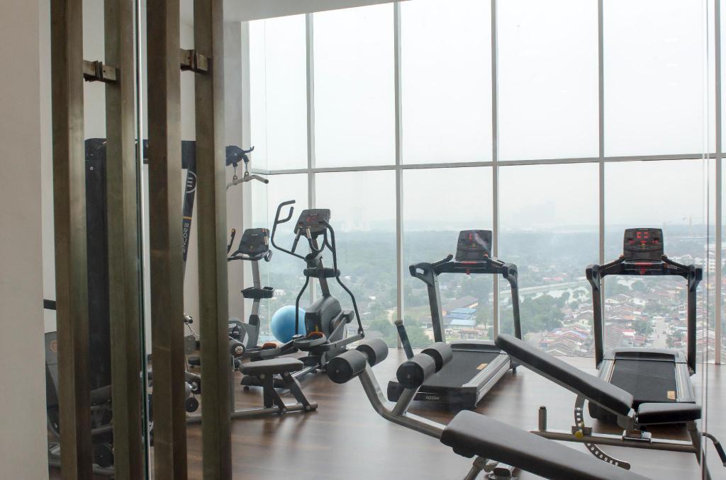 Amerin Hotel Johor Bahru Extérieur photo