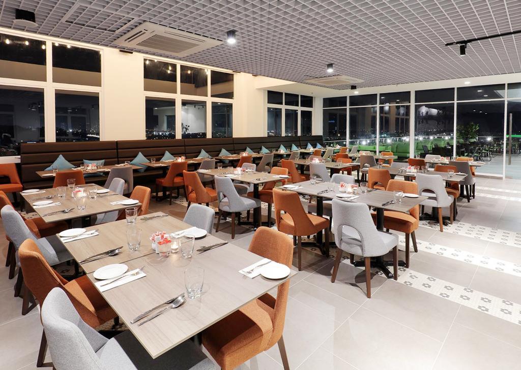 Amerin Hotel Johor Bahru Extérieur photo