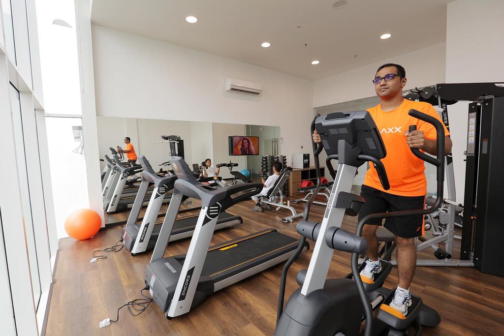 Amerin Hotel Johor Bahru Extérieur photo