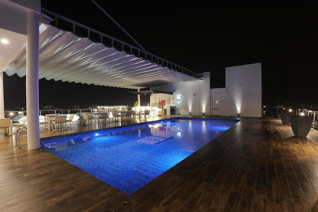 Amerin Hotel Johor Bahru Extérieur photo