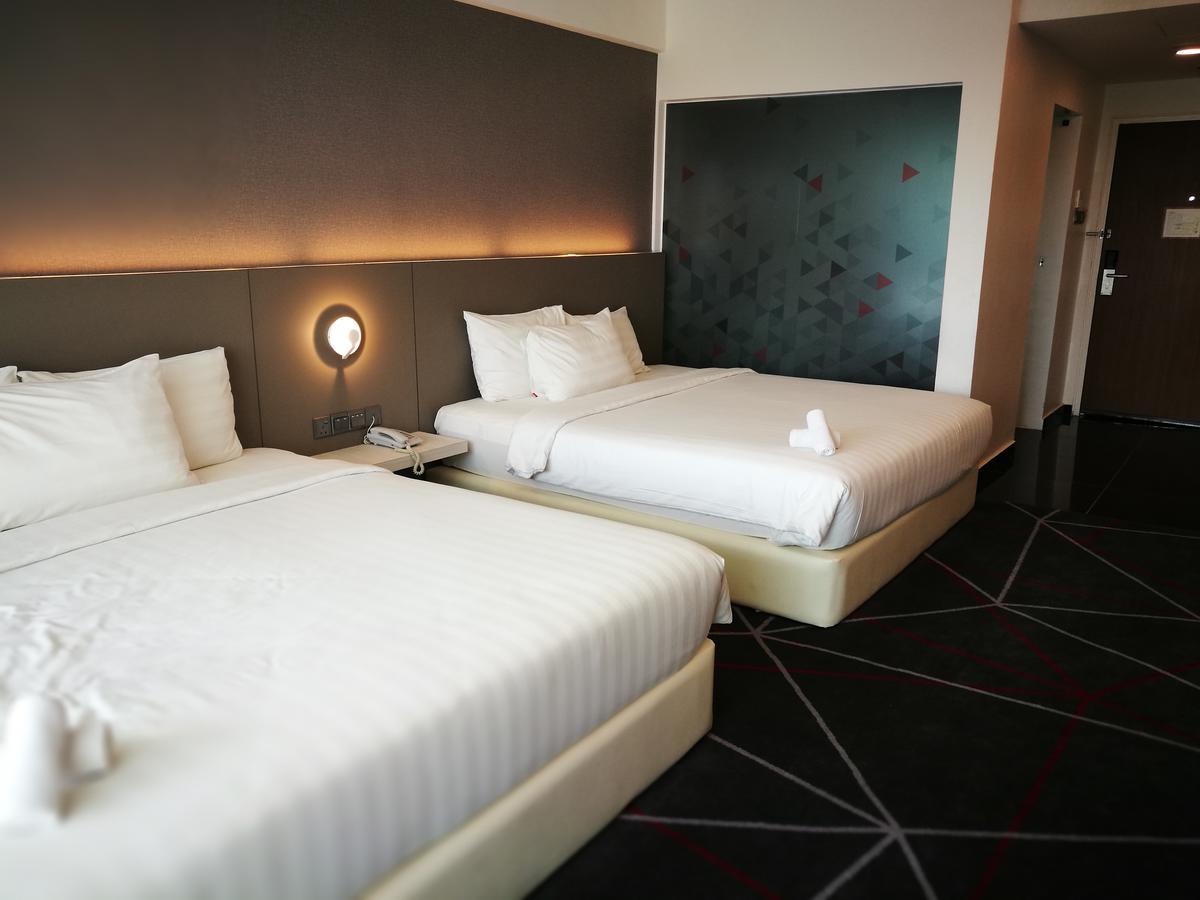 Amerin Hotel Johor Bahru Extérieur photo